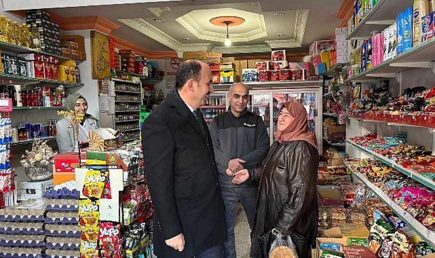 Başkan Altay Şehir Merkezinde İftar Öncesi Esnafı Ziyaret Etti