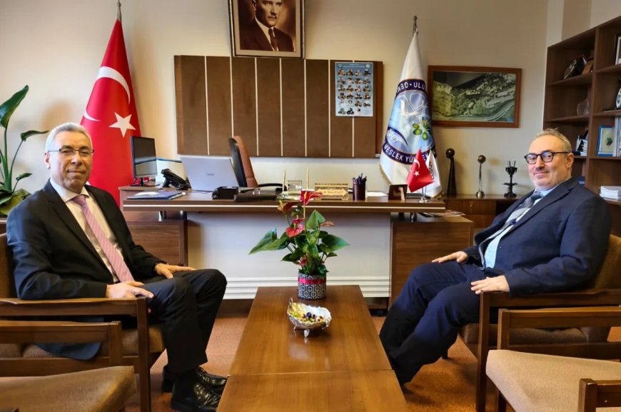 Gemlik MYO Müdürlüğüne Gemlikli Akademisyen Atandı