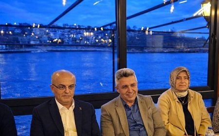 Kandıra Belediye Meclisi İftar Sofrası’nda  Bir Araya Geldi