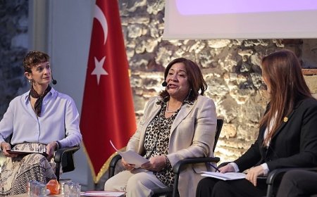 Kadınlar ve ekonomik güçlenme Konak’ta masaya yatırıldı