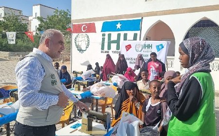 Başkan Sandıkçı'dan Somali'de Gönül Köprüsü