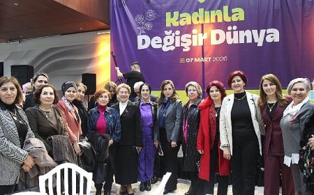 Kadınla Değişir Dünya
