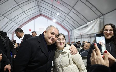 Başkan Mesut Özarslan İftar Çadırında Vatandaşlarla Oruç Açtı