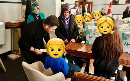 Rasim Amcalarından Nevşehirli Çocuklara “Bayramcalık”