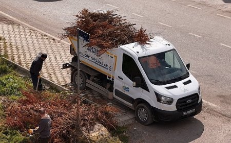 Kartepe’de Bayram Öncesi Kapsamlı Temizlik Dokunuşu