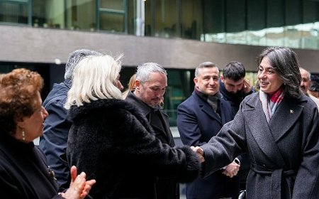 Başkan Dedetaş, Belediye Çalışanlarıyla Bayramlaştı