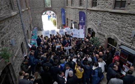 Başkan Tugay: Müsaade edin hukuki süreç tamamlansın