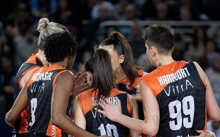 Eczacıbaşı Dynavit, AXA Sigorta Kadınlar Kupa Voley’i ikinci sırada tamamladı