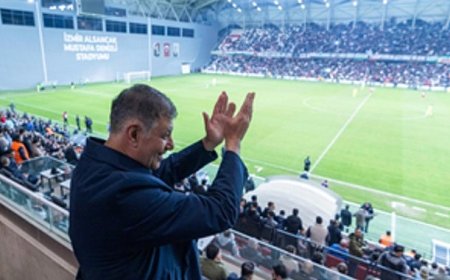 Türk futbolunun efsanesinden Başkan Tugay’a Karşıyaka Stadı teşekkürü