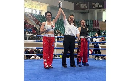 Bağcılar Belediyesi personeli, Kick Boks’ta Türkiye şampiyonu oldu