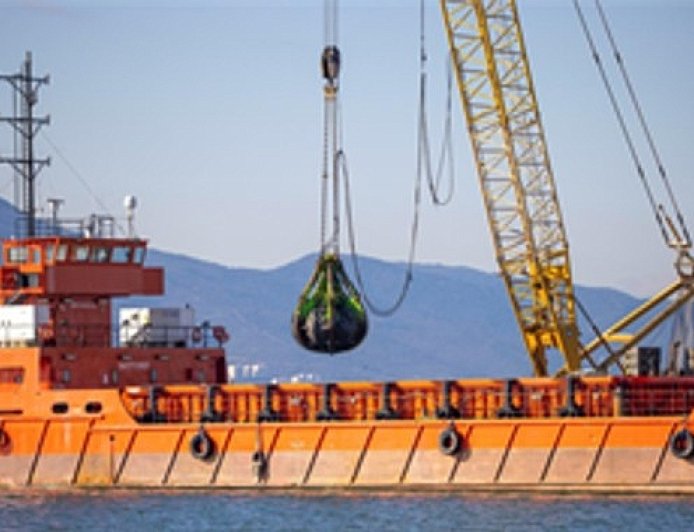 Körfez’den 1 milyon ton çamur çıkarıldı