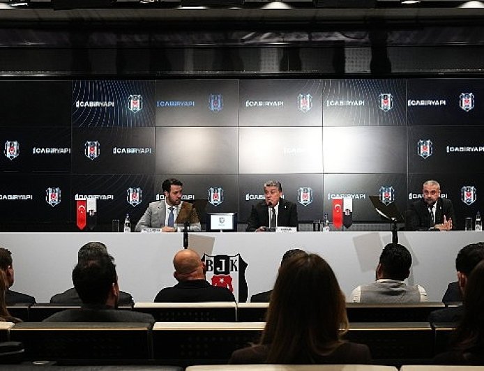 Cabir Yapı, Beşiktaş JK ile sponsorluk anlaşmasını yeniledi!