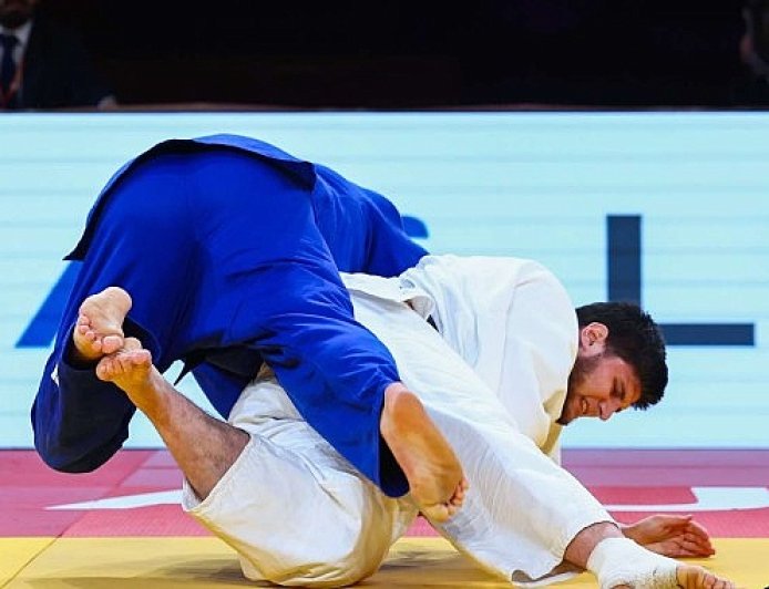 Tataroğlu’ndan Avusturya’da altın zafer