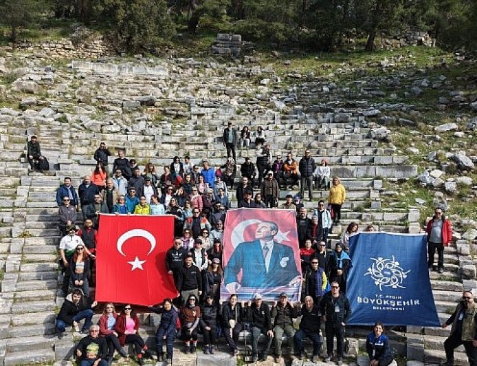 Başkan Çerçioğlu Vatandaşları Priene Antik Kenti’nde Eşsiz Trekking Etkinliği ile Buluşturdu