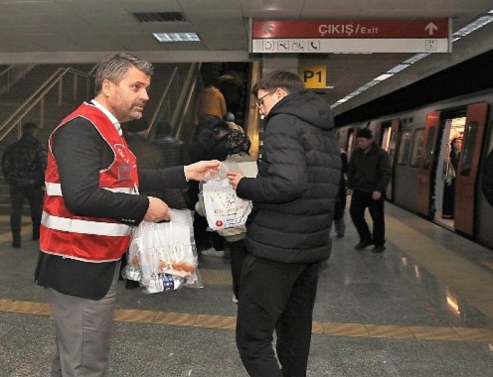 Keçiören Belediyesi 450 Bin Kişiyi İftar Sofrasında Buluşturdu