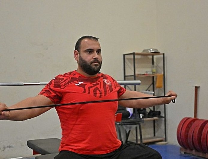 Büyükşehir sporcusu Faruk Öztürk Avrupa ikincisi oldu