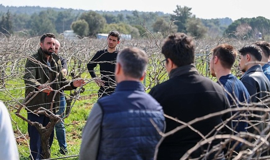 Buca’nın bağlarında geleceğin ziraat mühendisleri yetişiyor