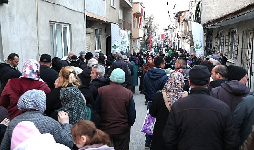 Osmangazi Belediyesi’nin İftar Sofrası Dolup Taştı