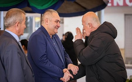 Başkan Özarslan Semt Pazarında Esnaf ve Vatandaşla Buluştu