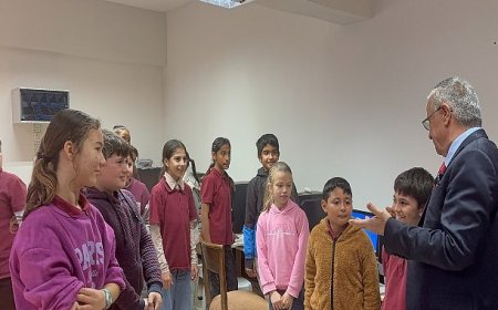 Başkan Topaloğlu’ndan öğrencilere ziyaret