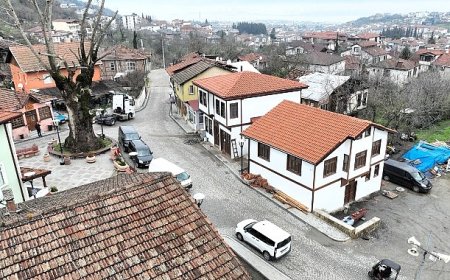 Saraylı’daki tarihi yapı Büyükşehir’le taçlanıyor