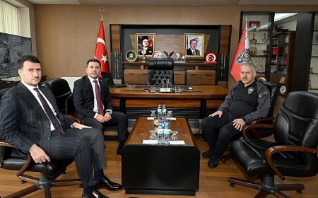 Nevşehir Belediye Başkanı Rasim Arı’dan İl Emniyet Müdürlüğü’ne Ziyaret