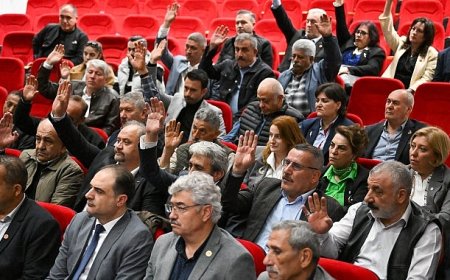 Bornova’da muhtarlar birlik mesajı verdi