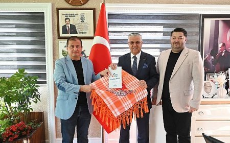 Kumluca Belediye Meclis üyelerinden Başkan Topaloğlu’na ziyaret