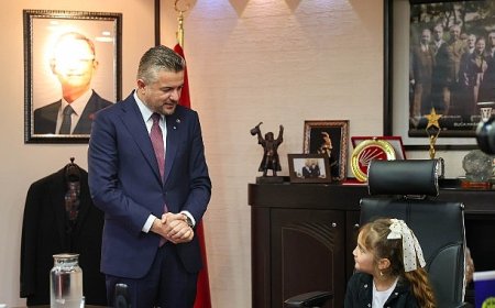 Buca’da başkanlık koltuğu Adasu’ya emanet edildi