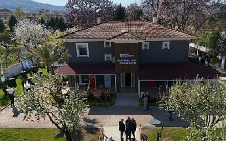 Gölcüklü “saygınlar”artık yalnız değil