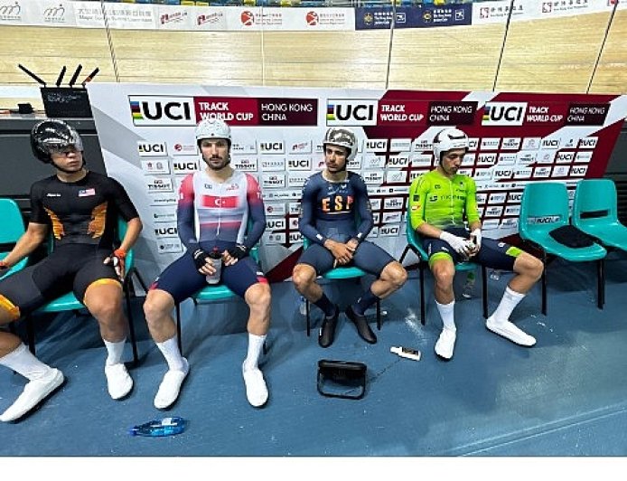 Ramazan Yılmaz’dan Hong Kong’da Göğüs Kabartan Mücadele