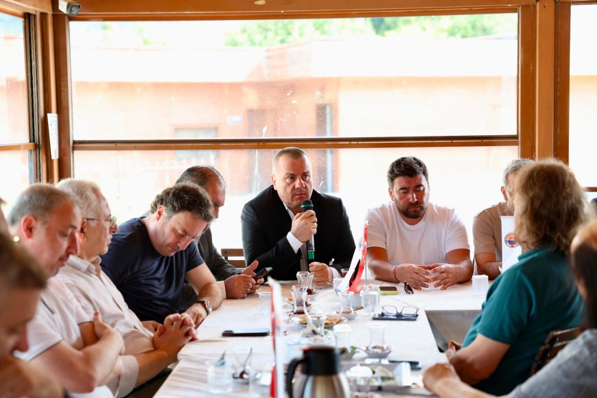 Gemlik FK’nın 3. Lig Yolculuğu Öncesi Basınla Buluşma