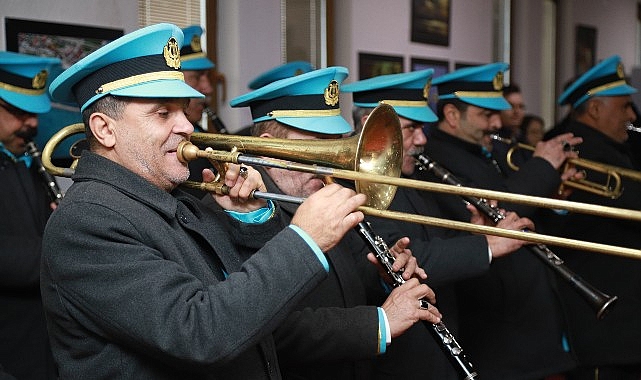 Burhaniye’de 20. zeytin ve zeytinyağı hasat festivali başladı