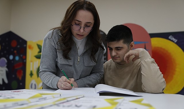 Bağcılarlı engelli Muhammet, 90 EKPSS Puanıyla Boğaziçi Üniversitesi’ne yerleşti