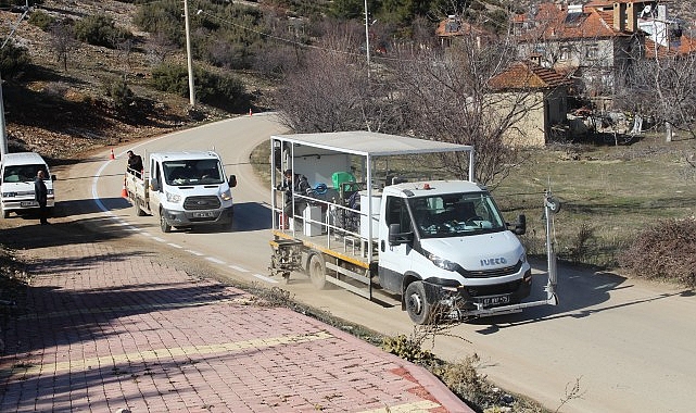 Büyükşehir’den Korkuteli’nin mahallelerinde yoğun çalışma