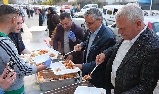 baskan-topaloglundan-arslanbucakta-iftar.jpg