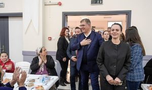 baskan-tugay-ilk-iftarda-odemislilerle-bulustu-yuregimizdeki-iyiligi-cogaltalim.jpg