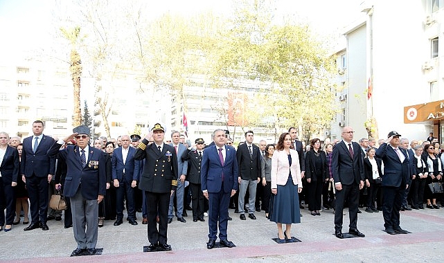 Karşıyaka 18 Mart şehitlerini andı