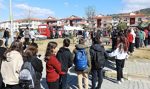 Kent Lokantası Öğrenci Otobüsünde Dayanışma Adımı