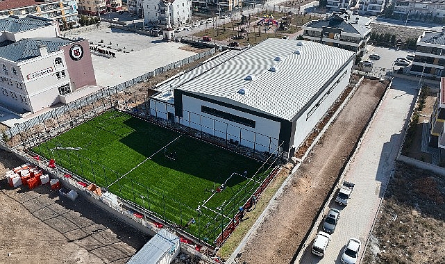 Konya Spor Lisesi’ne kazandırılacak Ahmet Çalık Kapalı Spor Salonu ve Suni Çim Sahası tamamlanıyor