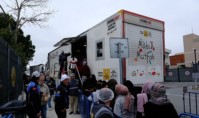 baskan-altay-mobil-mutfak-ve-mobil-ekmek-firinimiz-istanbullulara-hizmet-veriyor.jpg