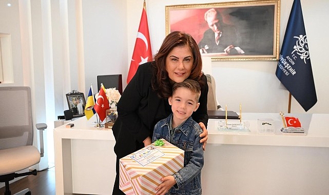 baskan-cercioglu-cocuklarin-dilegini-yerine-getirdi.jpg