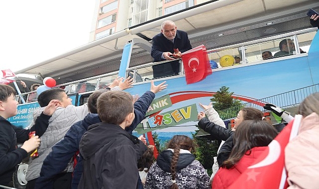 canik-belediye-baskani-ibrahim-sandikci-cocuklarin-bayram-sevincine-ortak-oldu.jpg