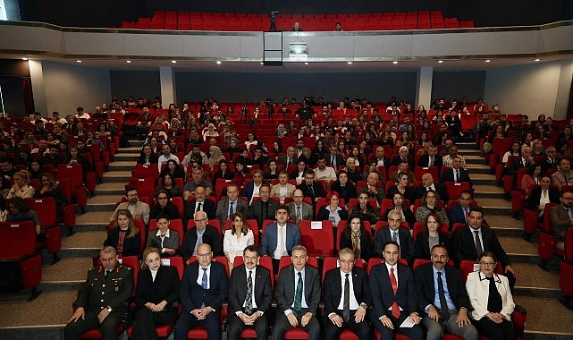 deu-ve-izmir-valiliginden-aileyi-guclendirme-hamlesi.jpg