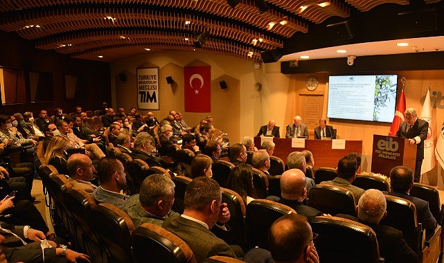 ihracatci-birliklerinde-genel-kurul-maratonu-basliyor.jpg