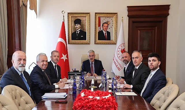 karaman-mahallesi-modern-aile-sagligi-merkezi-kazaniyor.jpg