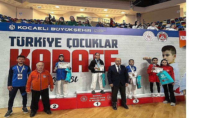 kartepe-belediye-spordan-turkiye-derecesi.jpg