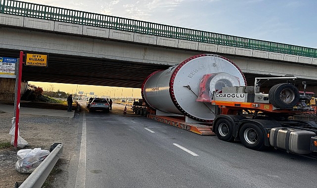 tuzlada-d100-ankara-istikameti-12-saat-trafige-kapatilacak.jpg