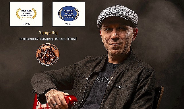 ozgur-aydinin-sympathy-albumune-global-music-awardstan-odul.jpg