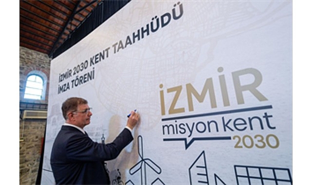 imzalar-izmir-2030-kent-taahhudu-icin-atildi.jpg